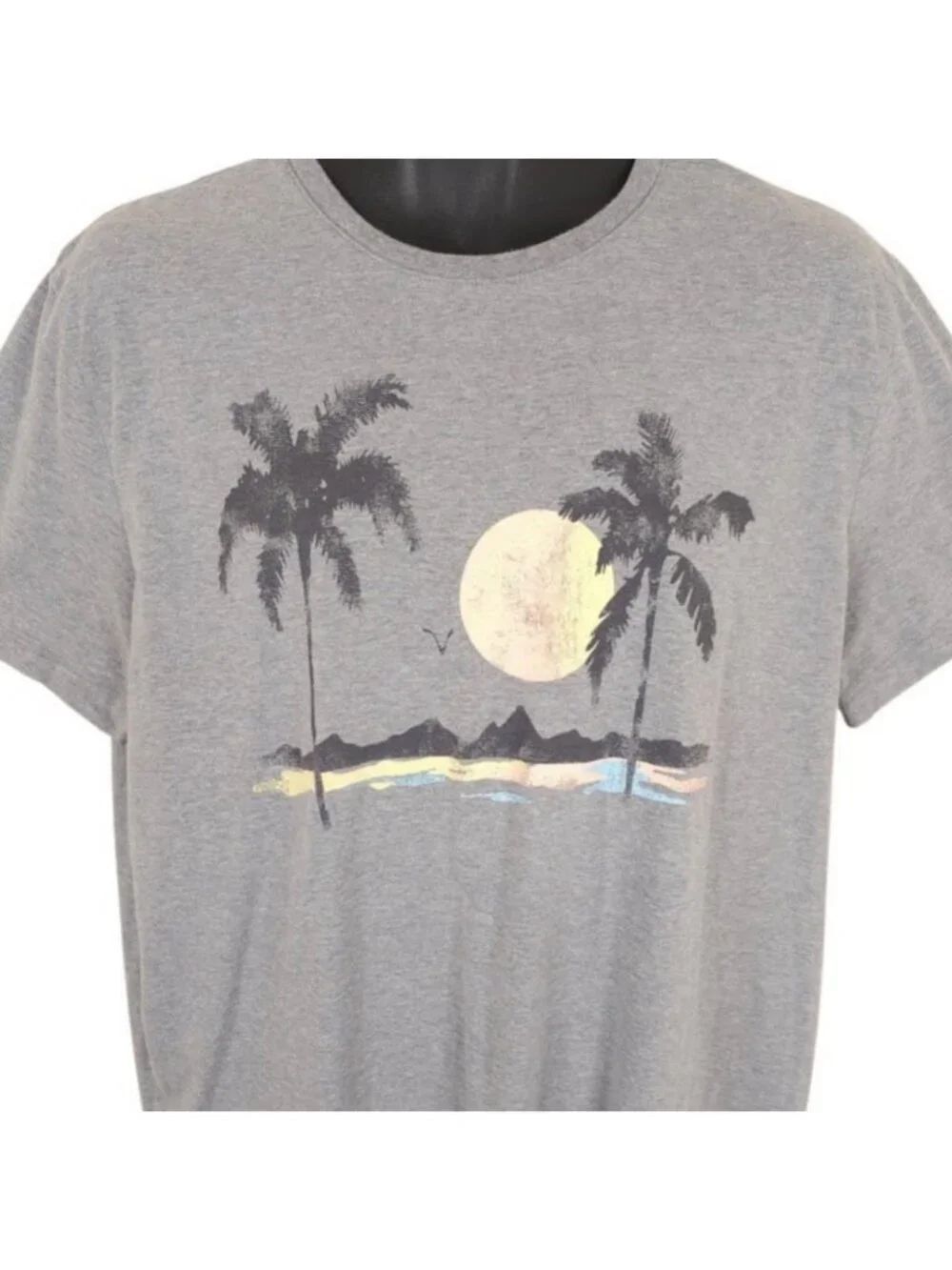 Beach Sunset T Shirt Mens Size XL Gray Tropical Ocean Palm Trees